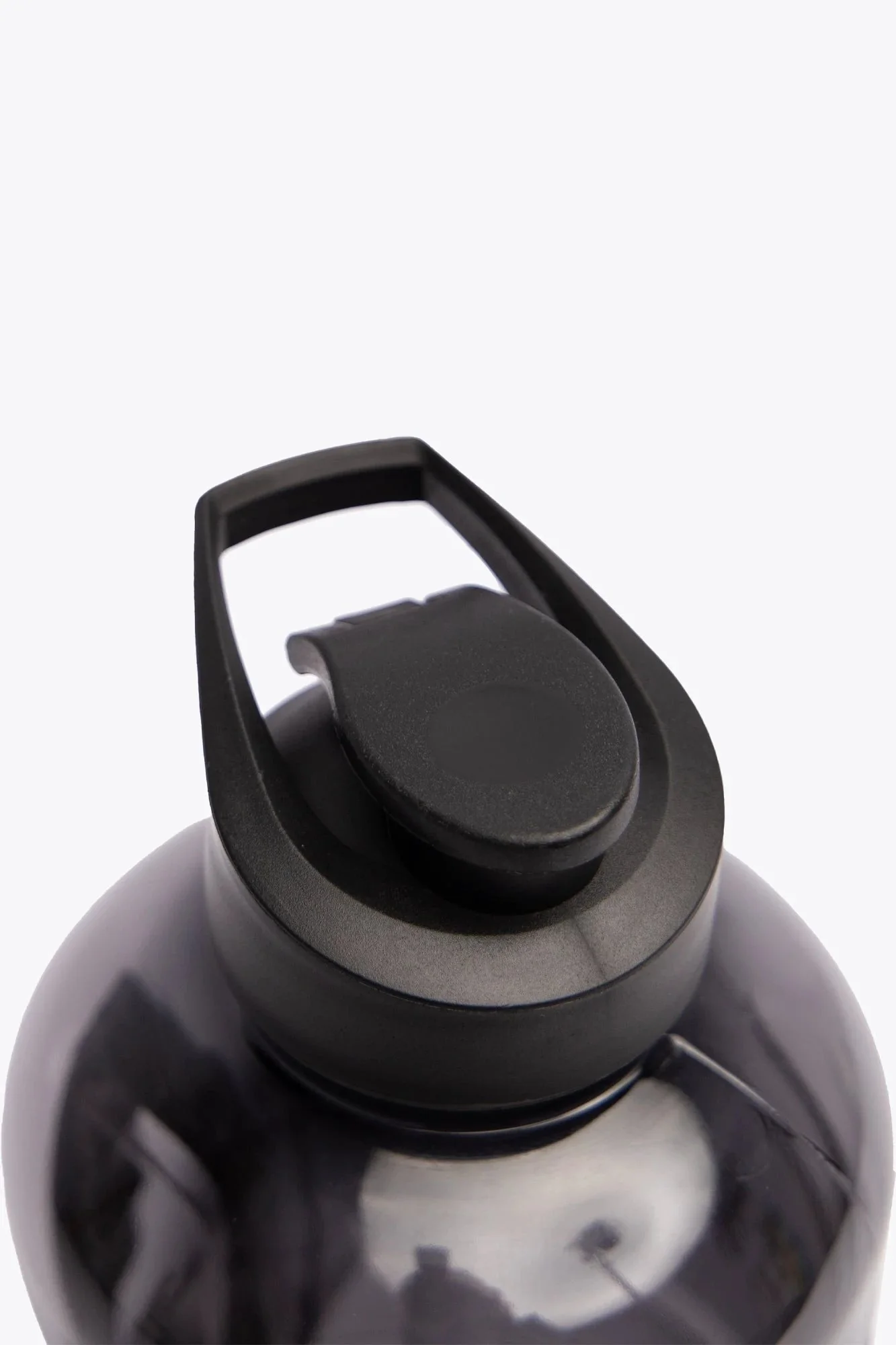 Osaka Giga Waterbottle | Black - Image 6